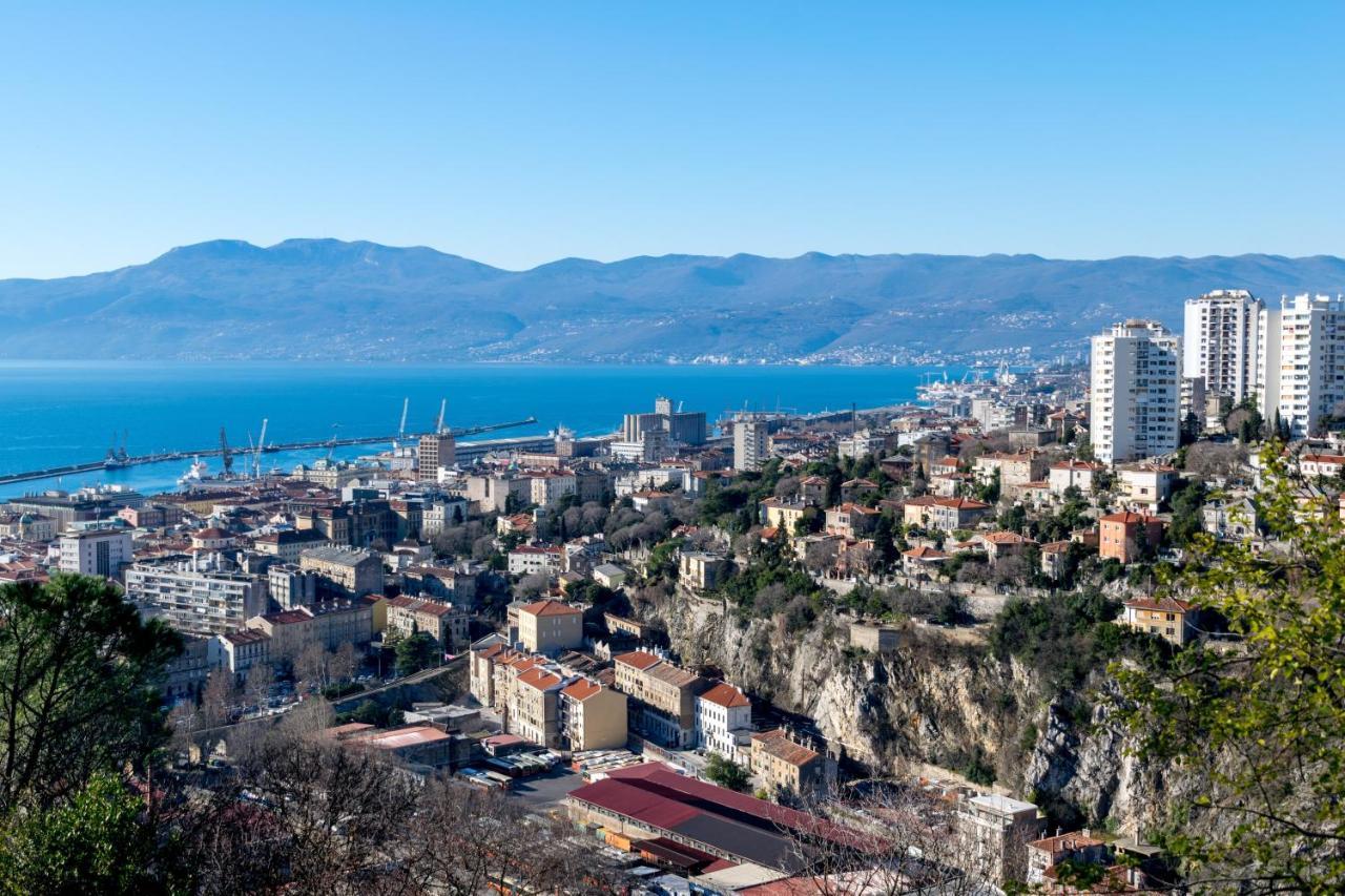 Mima Apartments Rijeka Exteriör bild